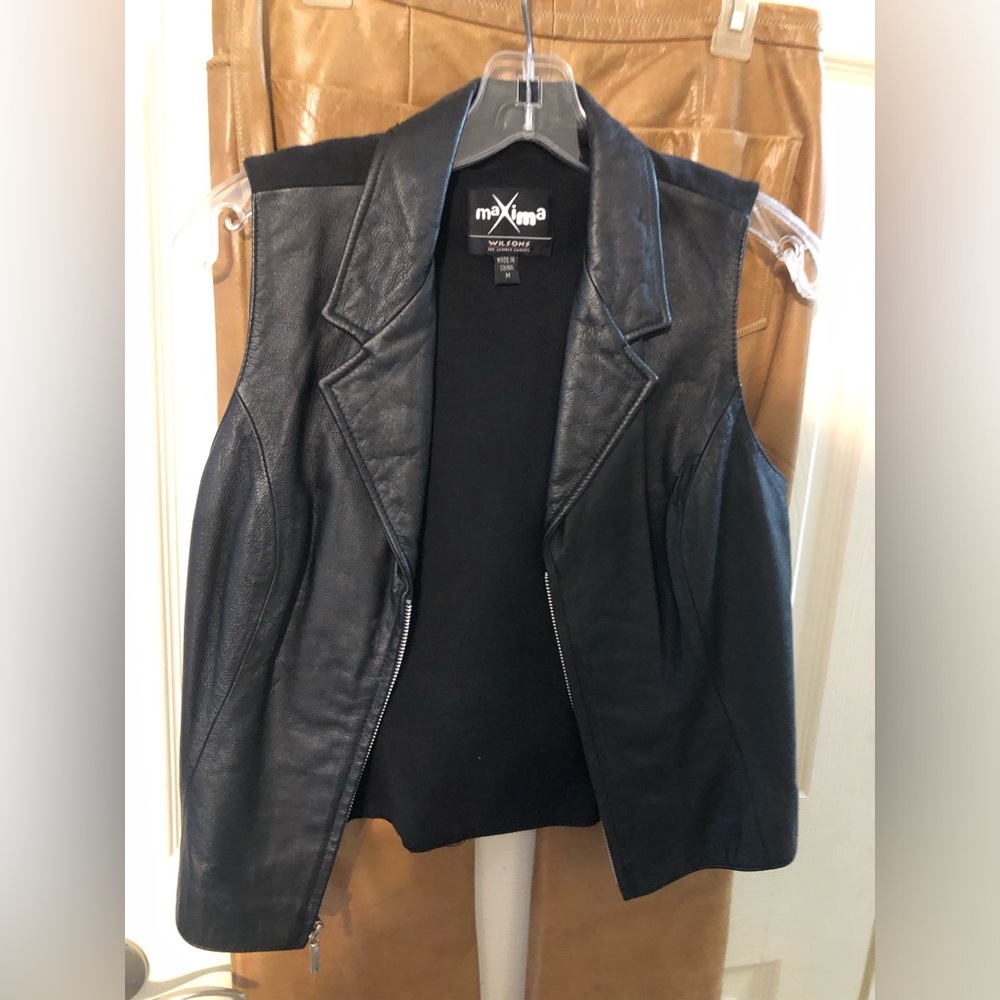 Leather vest. $25 Size medium
